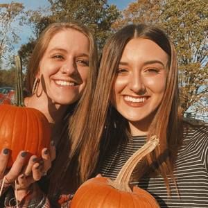 Meet your Posher, Zoë